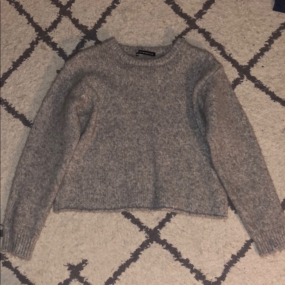 gray fuzzy brandy melville sweater!!